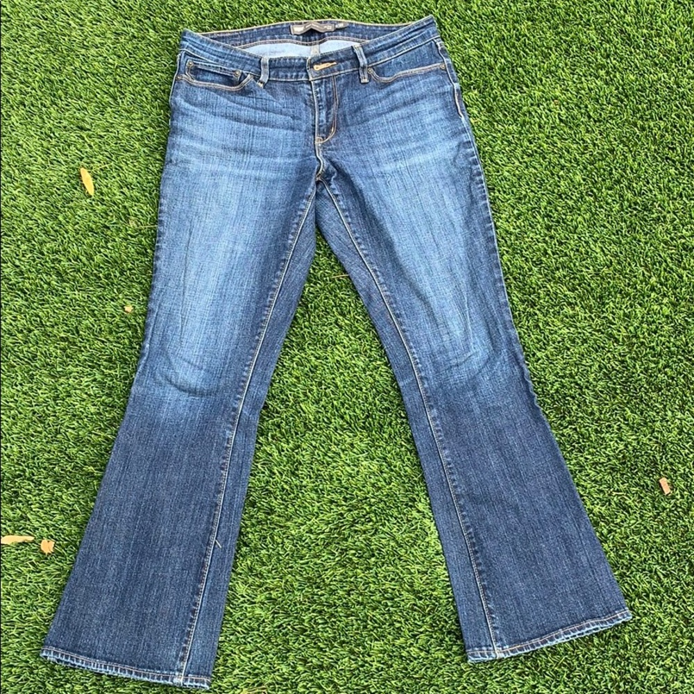 Levi’s Demi Curve Jeans